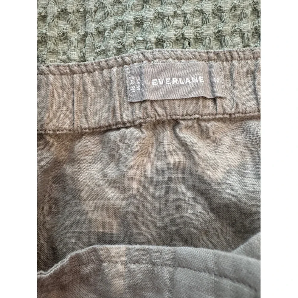 Everlane linen button